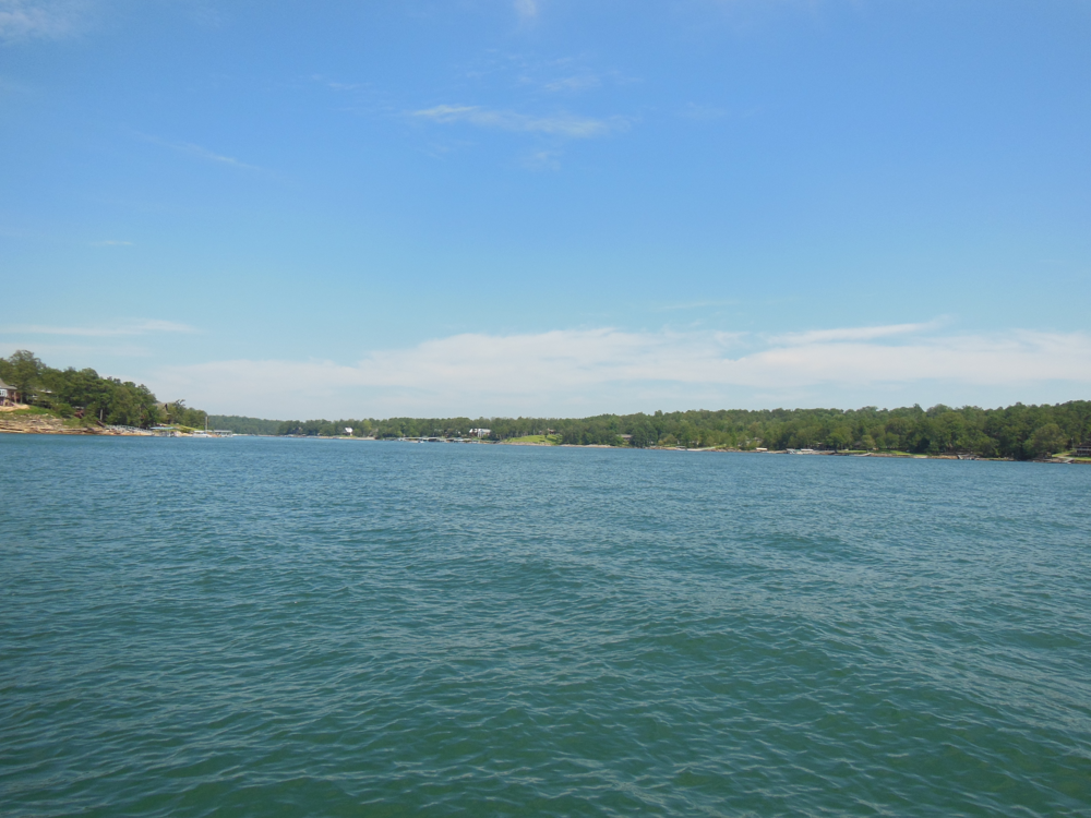 A sunny day out on Smith Lake – perfect for a boating adventure.